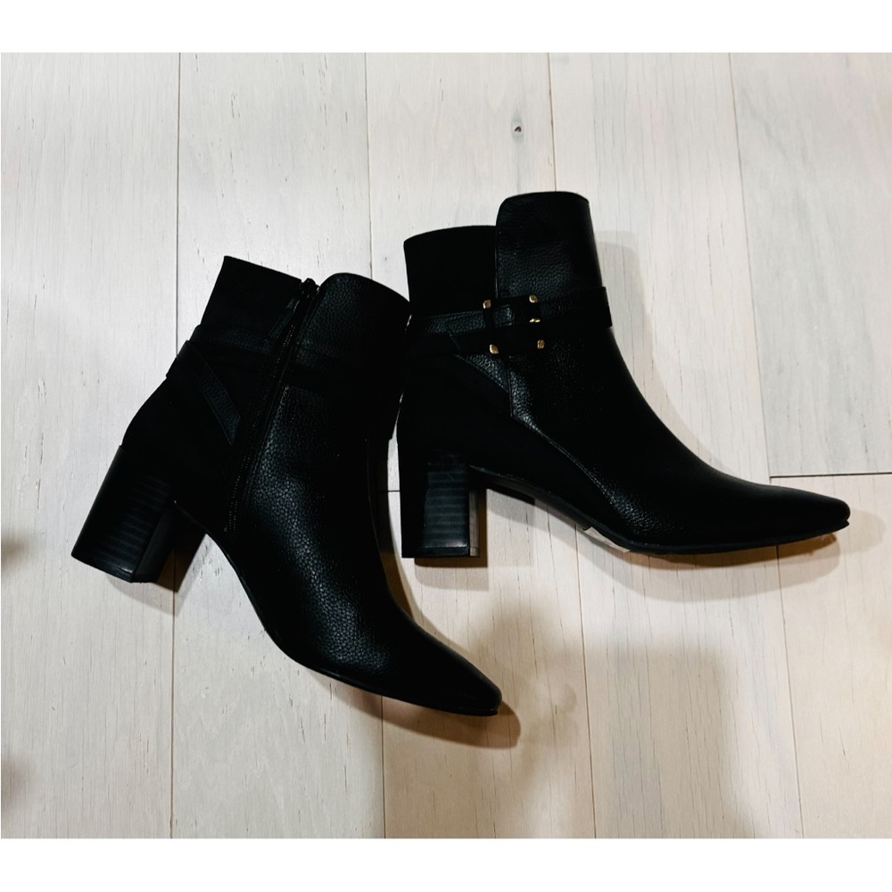 Black boots size 9 New